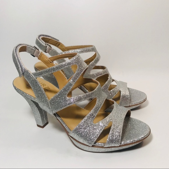 naturalizer dianna silver